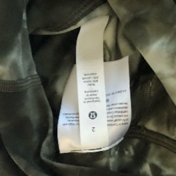 Lululemon Green Tie Dye Leggings - Picture 2 of 2
